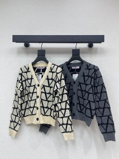 Valentino V-neck Jacquard Knit Long Sleeve Cardigan