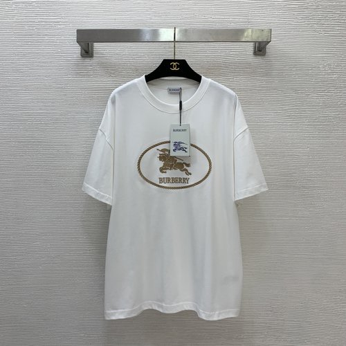 Burberry Casual Round-neck Short-sleeve T-shirt with Knight Logo