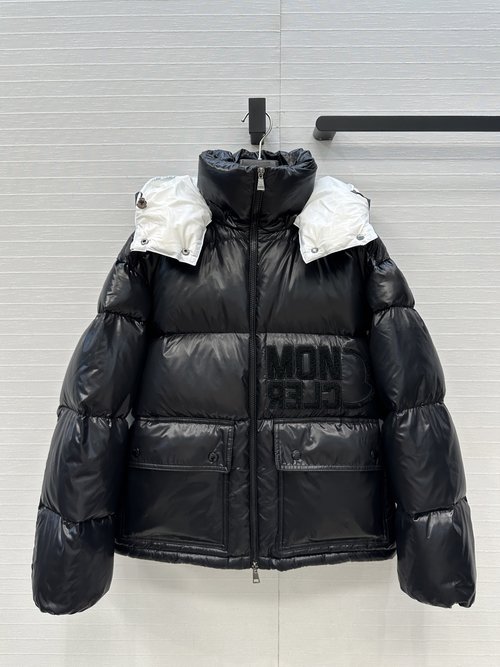 Moncler Short Down Jacket with Detachable Hood and Unique Color-Blocking Design