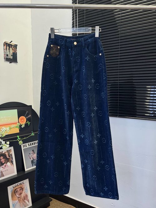 Louis Vuitton High - Quality Jacquard Fleece Straight - Leg Jeans with Vintage Finish