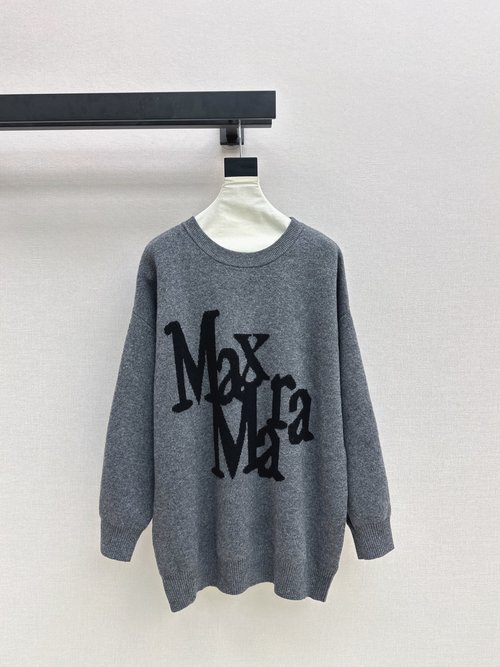 Max Mara Relaxed-Fit Logo Knit Sweater, Premium Wool for Comfortable Wear