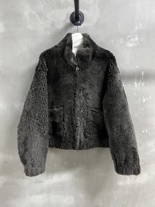Loro Piana Classic Reversible Apparel Made of Imported Turkish Suede Wool Fur