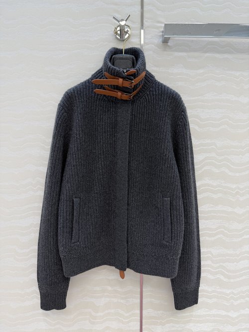 Polo Ralph Lauren Luxury Cashmere Cardigan with Vintage Leather Buttons in Elegant Colors