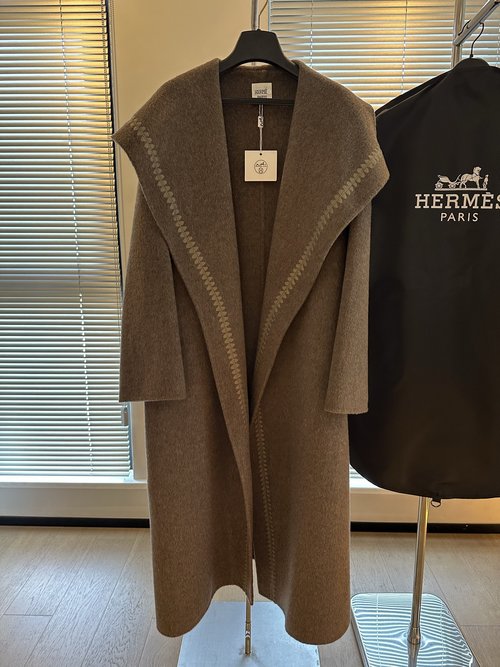 Hermes Top-quality Jacquard Embroidered Wool and Cashmere Bathrobe