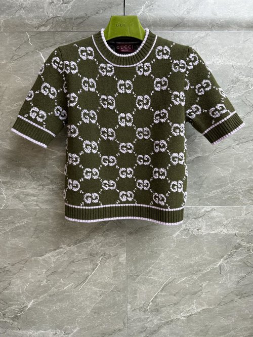 Gucci GG Jacquard Short-Sleeve Top, Stylish Appearance