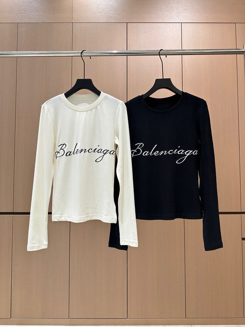 Balenciaga Designer s Original Cloudy-feeling Beaded Fleece Undershirt for Daily Wear
