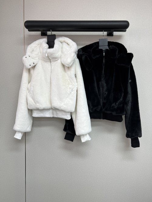 Alo High-Quality Furry Hooded Coat with Dense and Smooth Fur