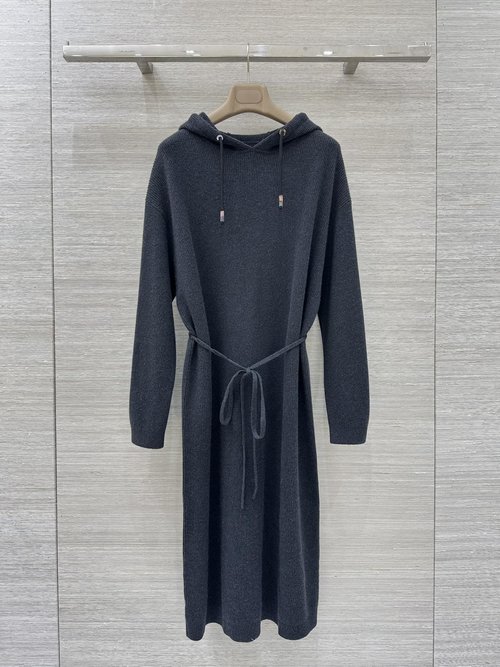 Brunello Cucinelli High - End Cashmere Dress with Classic Chain Embroidery and Elegant Silhouette