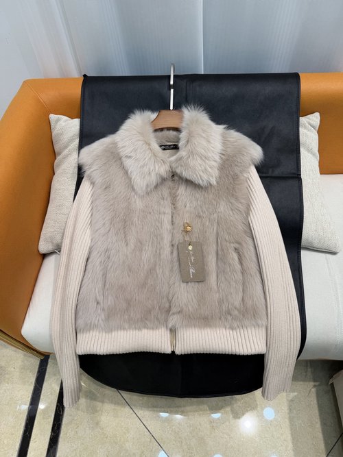 Loro Piana Value-for-Money Detachable Sleeve Imported Toscana Fur Coat