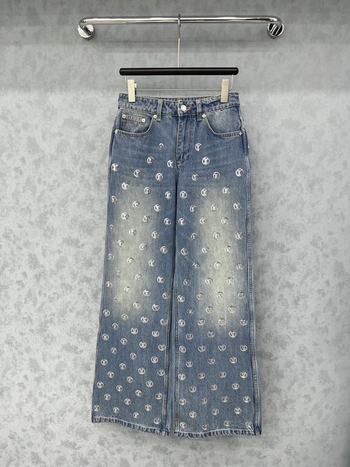 Louis Vuitton Customized Sequined Jeans, High - end and Sophisticated