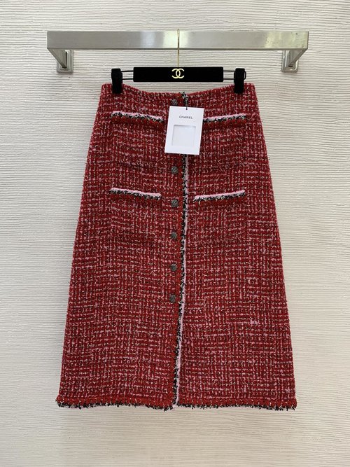 Chanel Custom-Made High-Quality Knitted Skirt with Single-Button Front