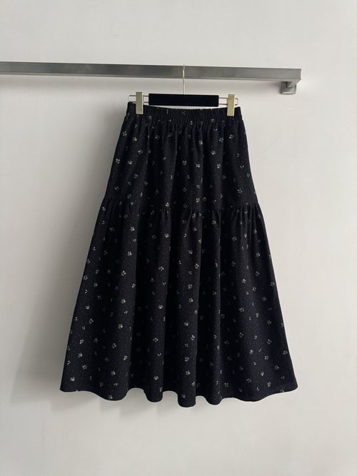 Loro Piana Vintage Floral Midi Skirt in Soft Fleece Fabric