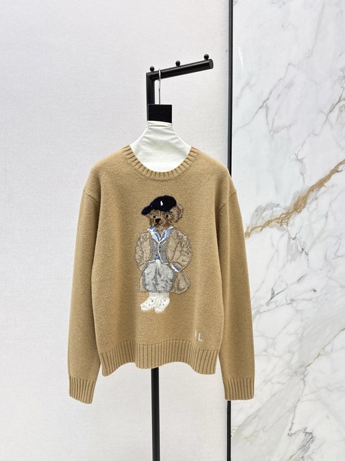 Loro Piana Bear-Embroidered Sweater in High-Quality Wool and Cashmere