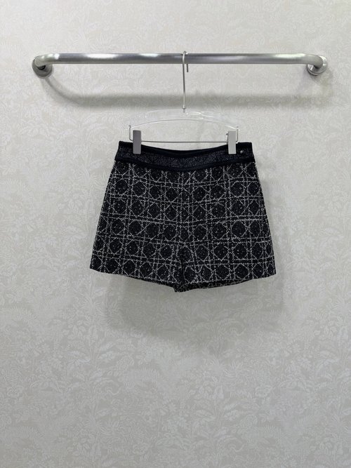 Dior Customized Woolen Shorts with Classic Vine Pattern