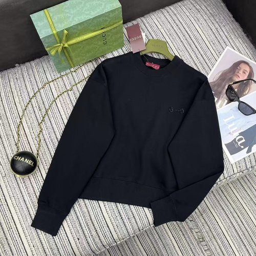 Gucci Recommended Round Neck Beaded Logo Sweatshirt