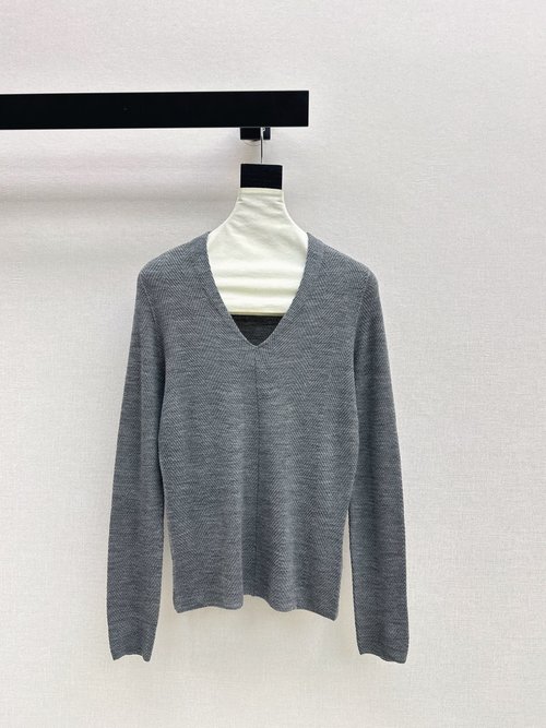 Loro Piana V-Neck Wool Knit Base Layer with Herringbone Pattern