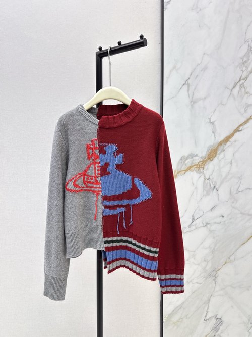 Vivienne Westhood Boldly Designed Color - Blocked Saturn Knitted Sweater