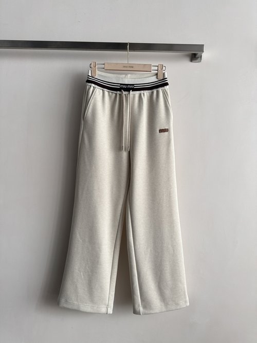Loro Piana Soft Wool Blend Relaxed Sweatpants with Embroidered Logo