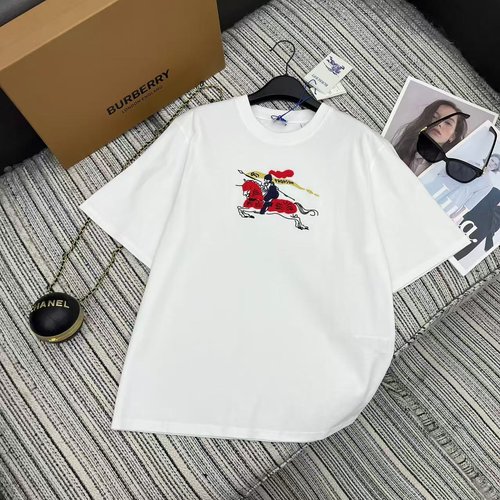 Burberry New Embroidery Equestrian Knight Round - Neck T - Shirt