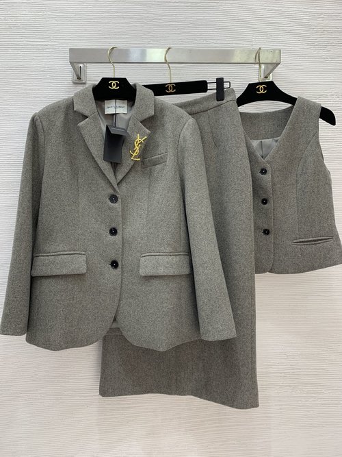 Yves Saint Laurent Luxury Custom-Made Wool Blend Three-Piece Suit with Brooch