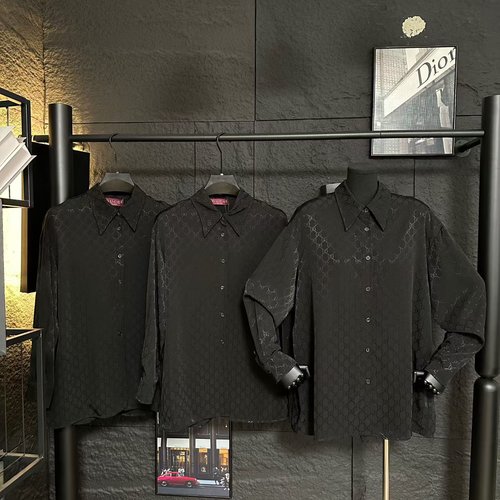 Gucci Graceful Collared Shirt in Multi - colored Custom Jacquard Fabric