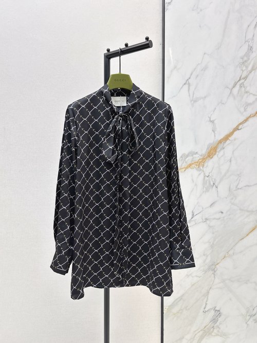Gucci Ribbon Mid-Length Shirt with Relaxed Style