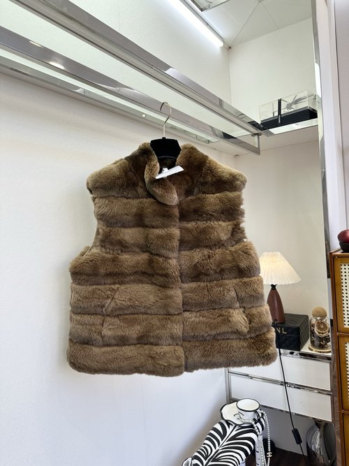 Dior Stripe-Designed Furry Rabbit and Chinchilla Series Vest