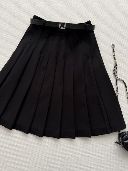 Loro Piana Wool Blend Pleated Skirt, Stylish Daily Use