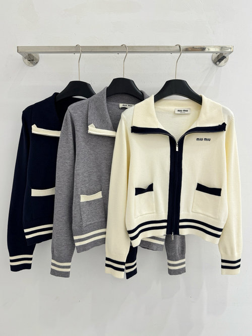 Miu Miu Autumn-Winter Knitted Jacket with Double Zippers and Logo