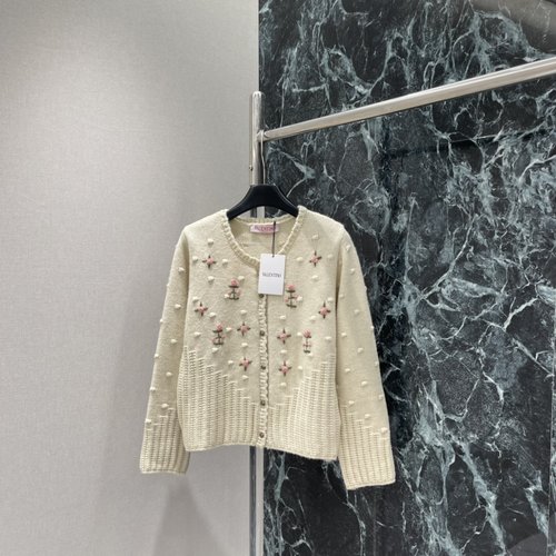 Valentino Rose Embroidery Knit Cardigan with Vintage Charm