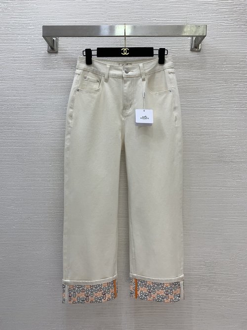 Hermes Relaxed Apricot Jeans with Logo Buttons and Pig Nose Print