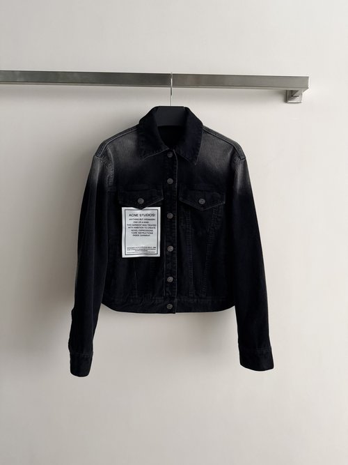 Dior Corduroy Jacket with Unique Label: Vintage Workwear Inspiration