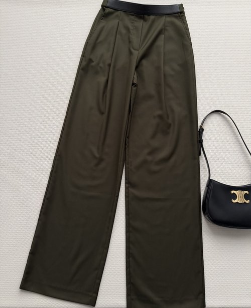 Loro Piana Straight-Leg Dress Pants with Logo Waist Patch