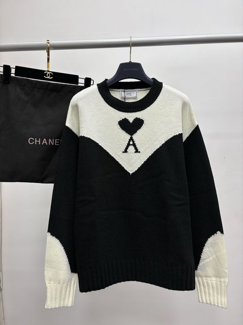 Ami Knitted Round-Neck Pullover with Brand Mark