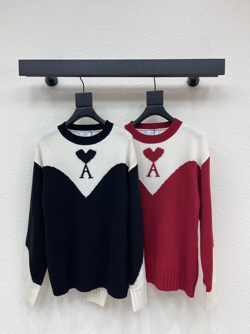 Ami Heart - Shaped Plaid Pattern Sweater, Custom - Made and Fashionable