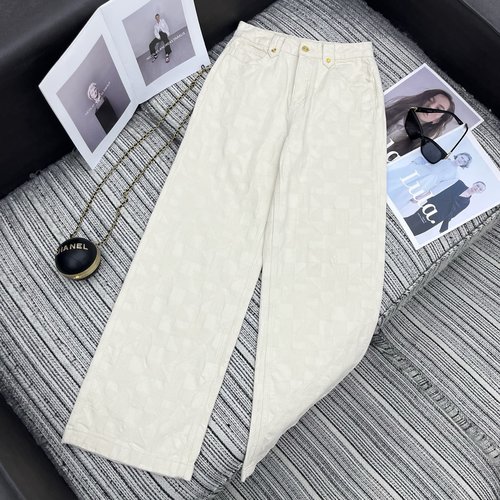Chanel Stylish Jacquard Denim Straight-Leg Pants