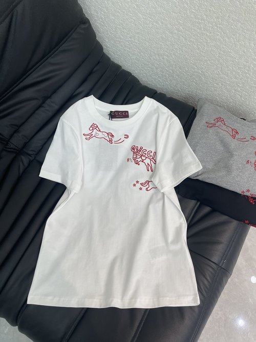 Gucci Lunar New Year Horse Embroidery Short-Sleeve T-Shirt