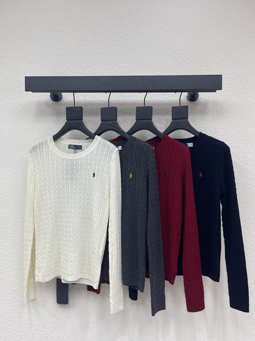 Polo Ralph Lauren Embroidered Logo Round-Neck Knit Sweater with Fine Texture