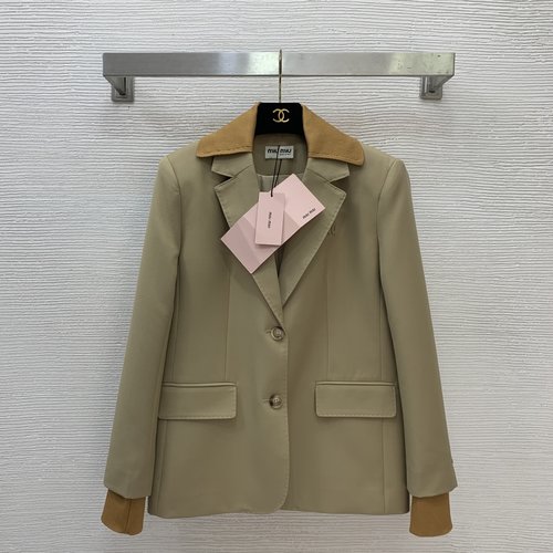 Miu Miu High-End Wool Blend Suit Jacket with Detachable Collar and Logo