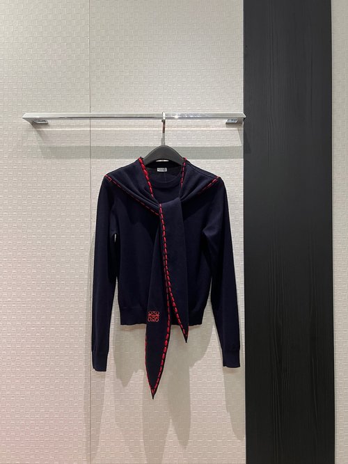 Loro Piana College-style Knit Top with Ribbon and Scarf Decoration