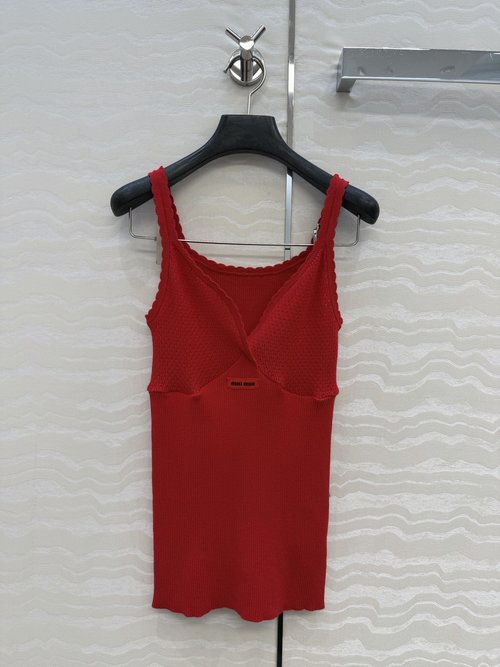 Miu Miu Exclusive Miu - style Knitted Strapless Top for Layering