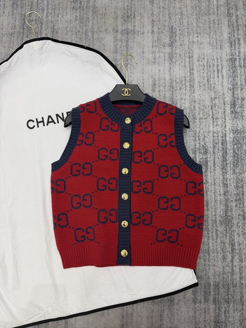Gucci Blue Letter Contrast Knit Vest Cardigan