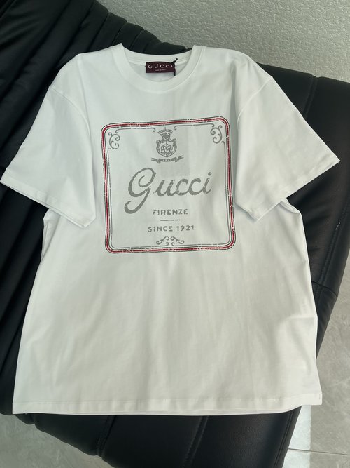 Gucci Vintage Logo Print Heavy Cotton Round Neck Short Sleeve T-Shirt