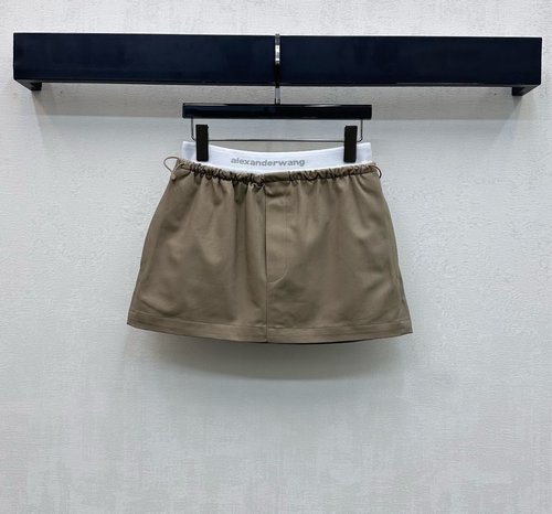 Alexander Wang Elegant High-Waisted A-Line Skirt with Iconic Logo Accent