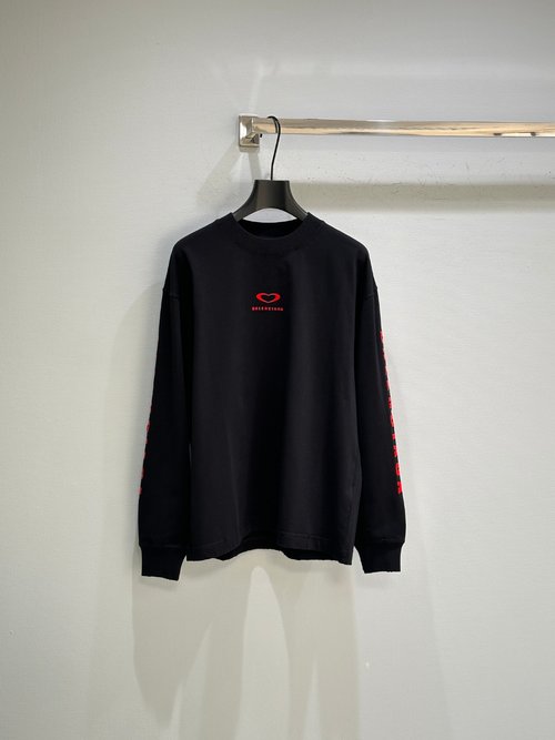 Balenciaga Thin Tee with Heart Velvet Logo on Front and Back