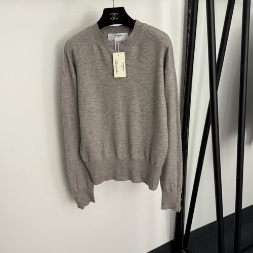 Schiaparelli Sophisticated Metal Keyhole Pullover Long-sleeved Knitwear in Grey