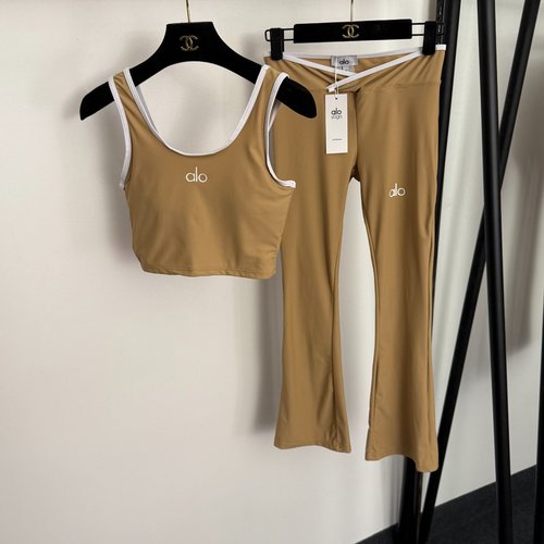 Loewe Yoga Set with Letter-printed Sling and High-waist Trousers