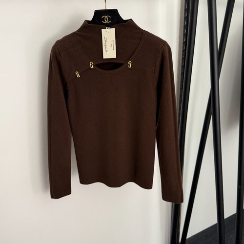 Schiaparelli Multi-Color Metal Keyhole Pin Knitted Top with Cut-Out