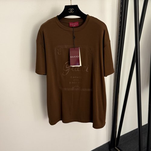 Gucci Front Letter Printed Cotton Casual Short-Sleeve Tee, White and Dark Brown