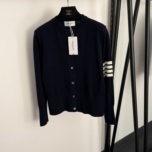 Thom Browne New Back Pony Pattern Stripe Wool Knit Cardigan in Navy